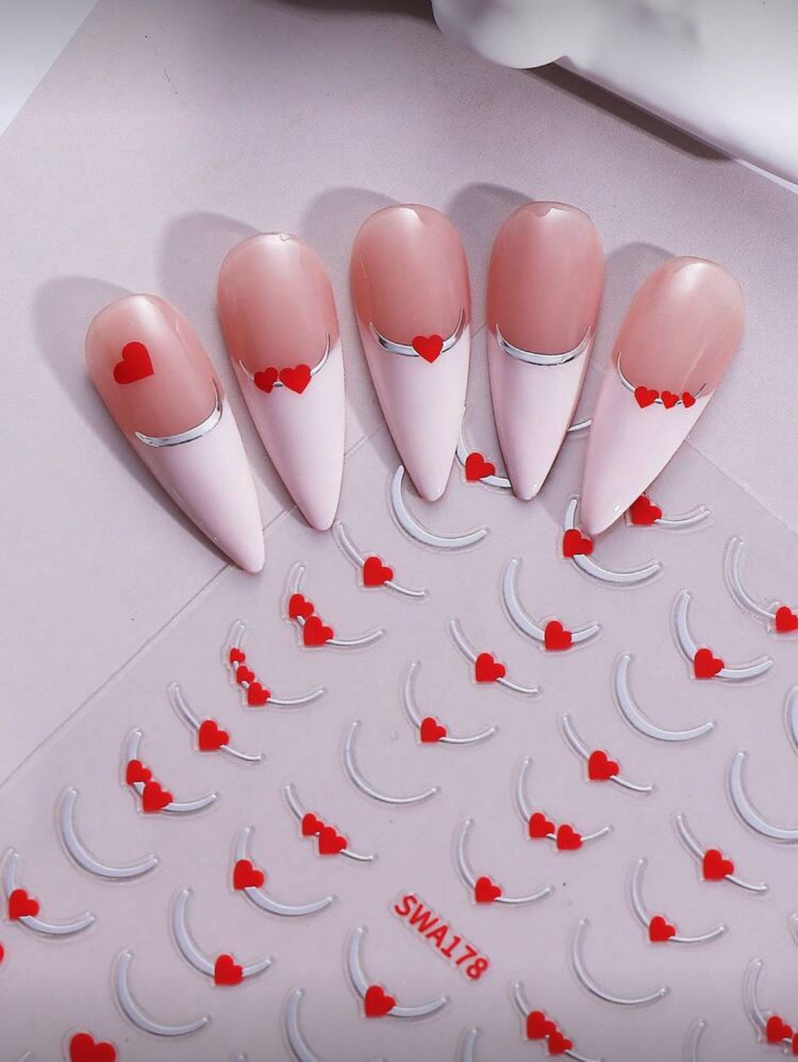2PCS French line 3D nail art stickers w/ heart pattern. (Silver,Gold)