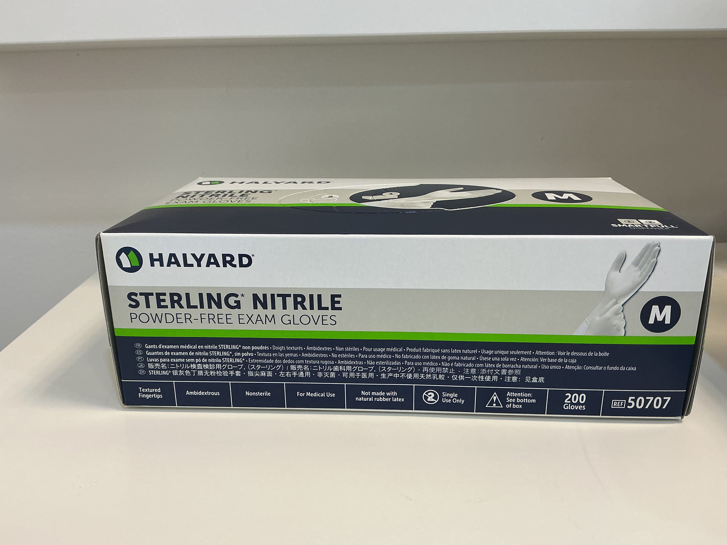 Sterling Nitrile Goves 200 count